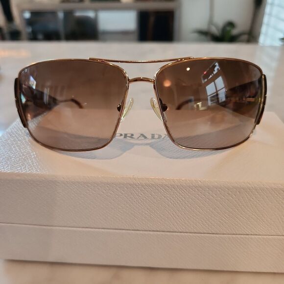 Prada tortoise with gold sunglasses - Picture 3 of 8